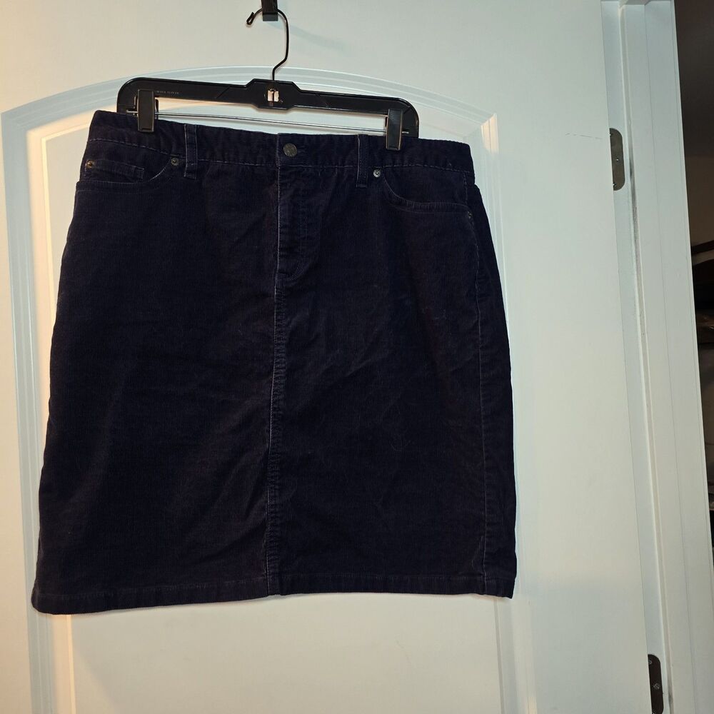 L.L.Bean Skirt Womens 14 Navy Favorite Fit Corduroy Straight Knee Length